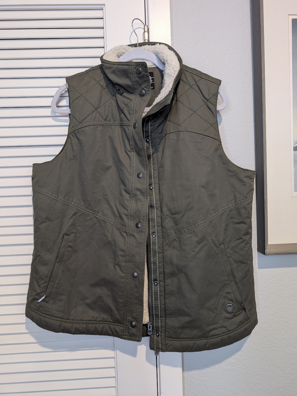 KÜHL Olive Green Celine Vest with Cream Sherpa Trim